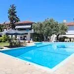 Apartman Niriides Pool House 1&2 Pefkohóri
