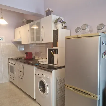 Apartment Niriides Pool House