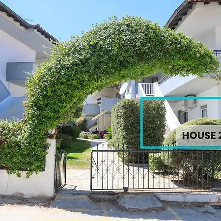 Niriides Pool House 1&2 Pefkochori