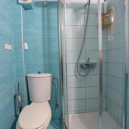 Niriides Pool House 1&2 *